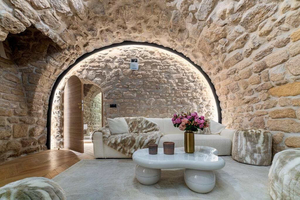 Appartement B Luxe Triplex, Cinema Near Place Des Vosges Ac