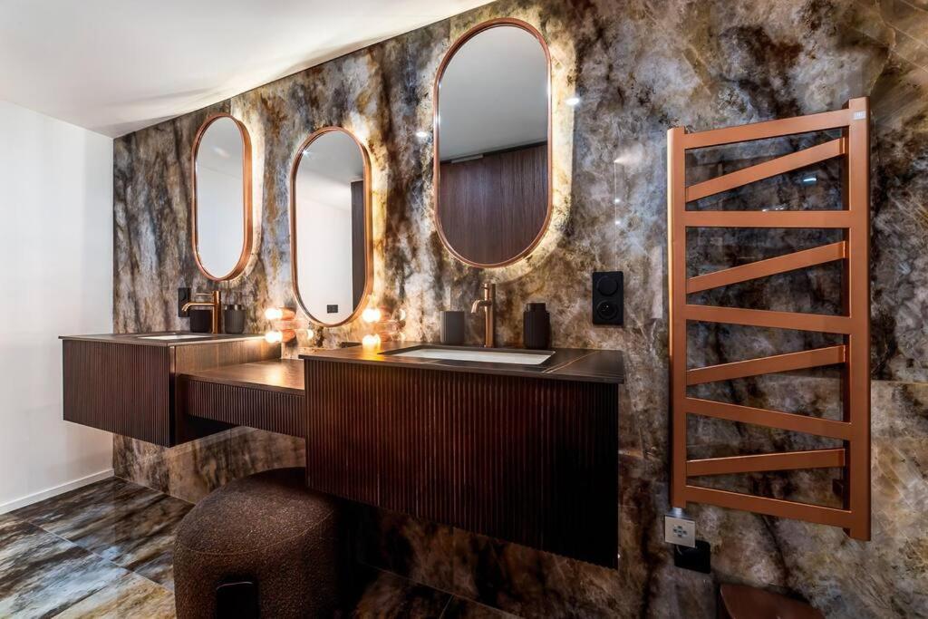 B Luxe Triplex, Cinema Near Place Des Vosges Ac Parijs