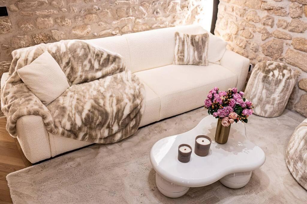 Appartement B Luxe Triplex, Cinema Near Place Des Vosges Ac
